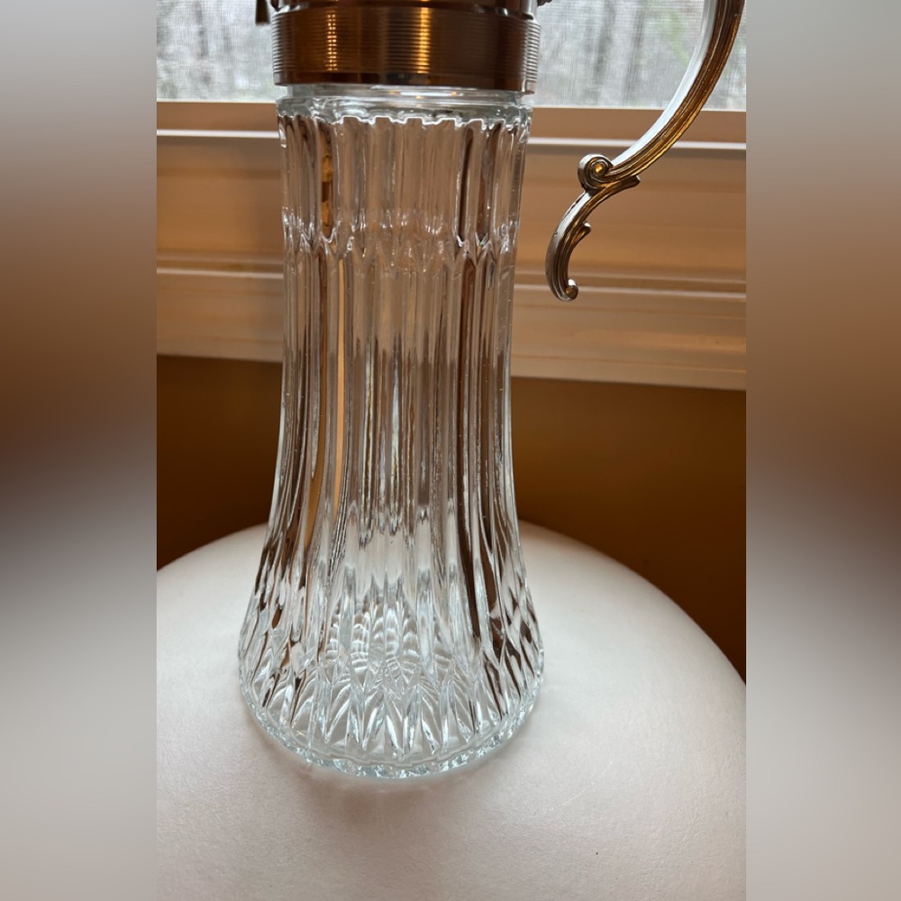 Vintage Wine/Water Decanter - Picture 3 of 7
